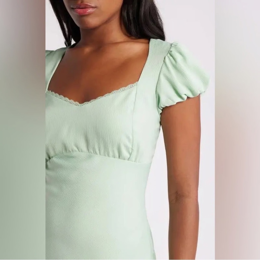 All in Favor Puff Sleeve Sweetheart Neck Dress